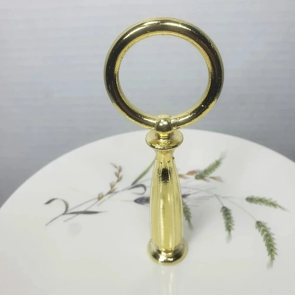 Vintage  Crown Essex Canadiana Wheat Pattern 2-Tier Cake Stand with Handle, - Picture 5 of 8